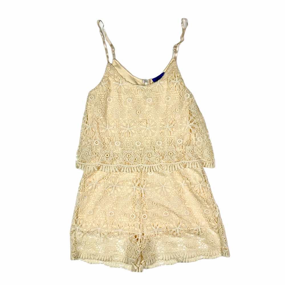 CAFE 7 | Lace Romper
